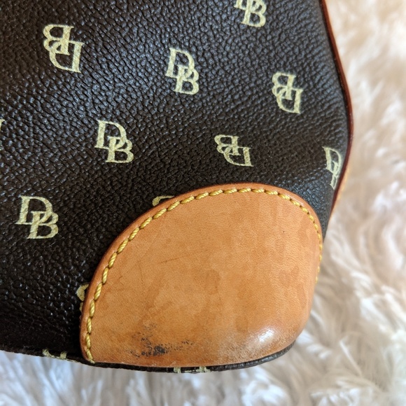 DB Signature Shoulder Bag With Eyeglass Pouch - Picture 3 of 7